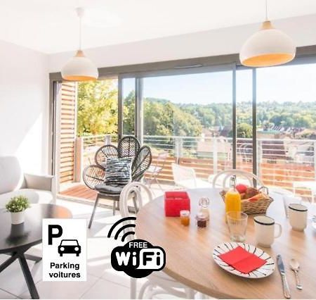 Le Coquet Avec Balcon Terrasse Et Parking Prive Apartment Sarlat-la-Caneda Exterior photo